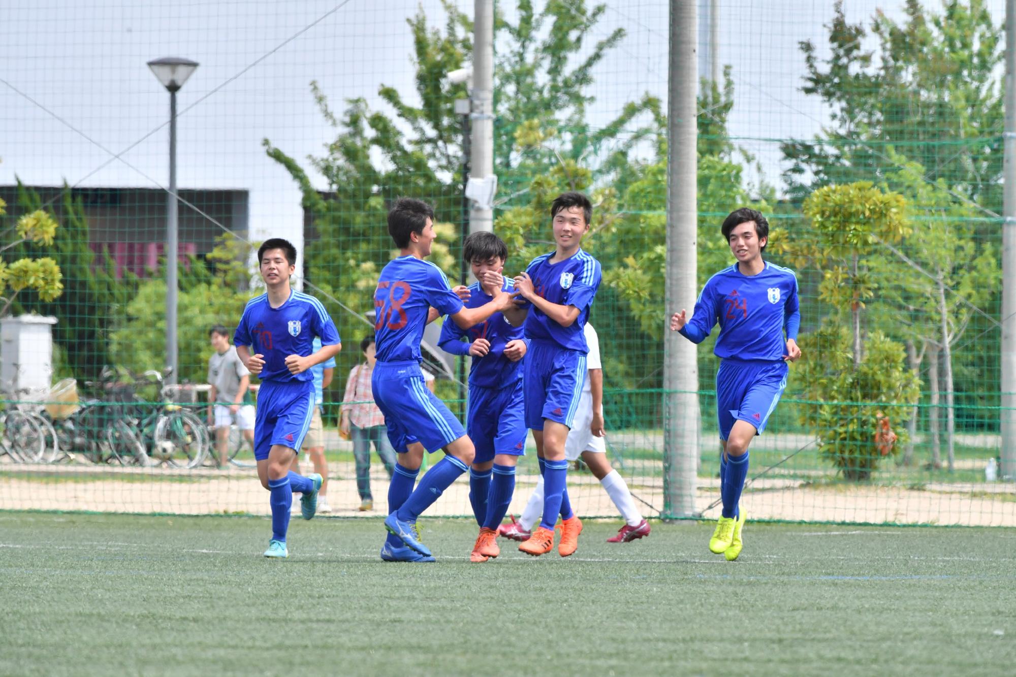 サッカー部 安威の地最後の 初蹴り 開催について 追手門学院中学校 高等学校