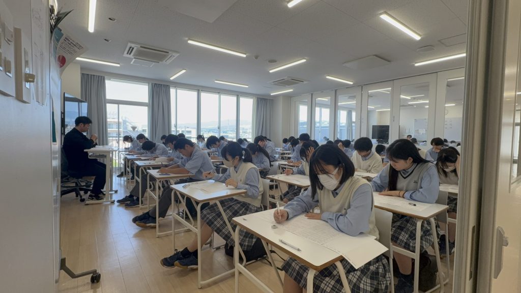 期末考査＆各学年プロジェクト