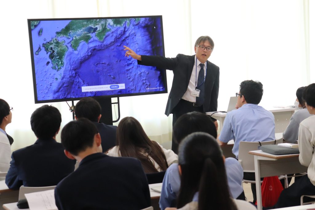 【高校】防災教育を実施